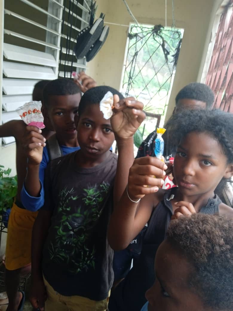 Several children